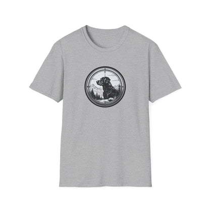 Labrador Outdoor Compass T-Shirt – Mountain & Forest Dog Lover Design