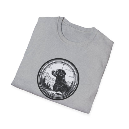 Labrador Outdoor Compass T-Shirt – Mountain & Forest Dog Lover Design